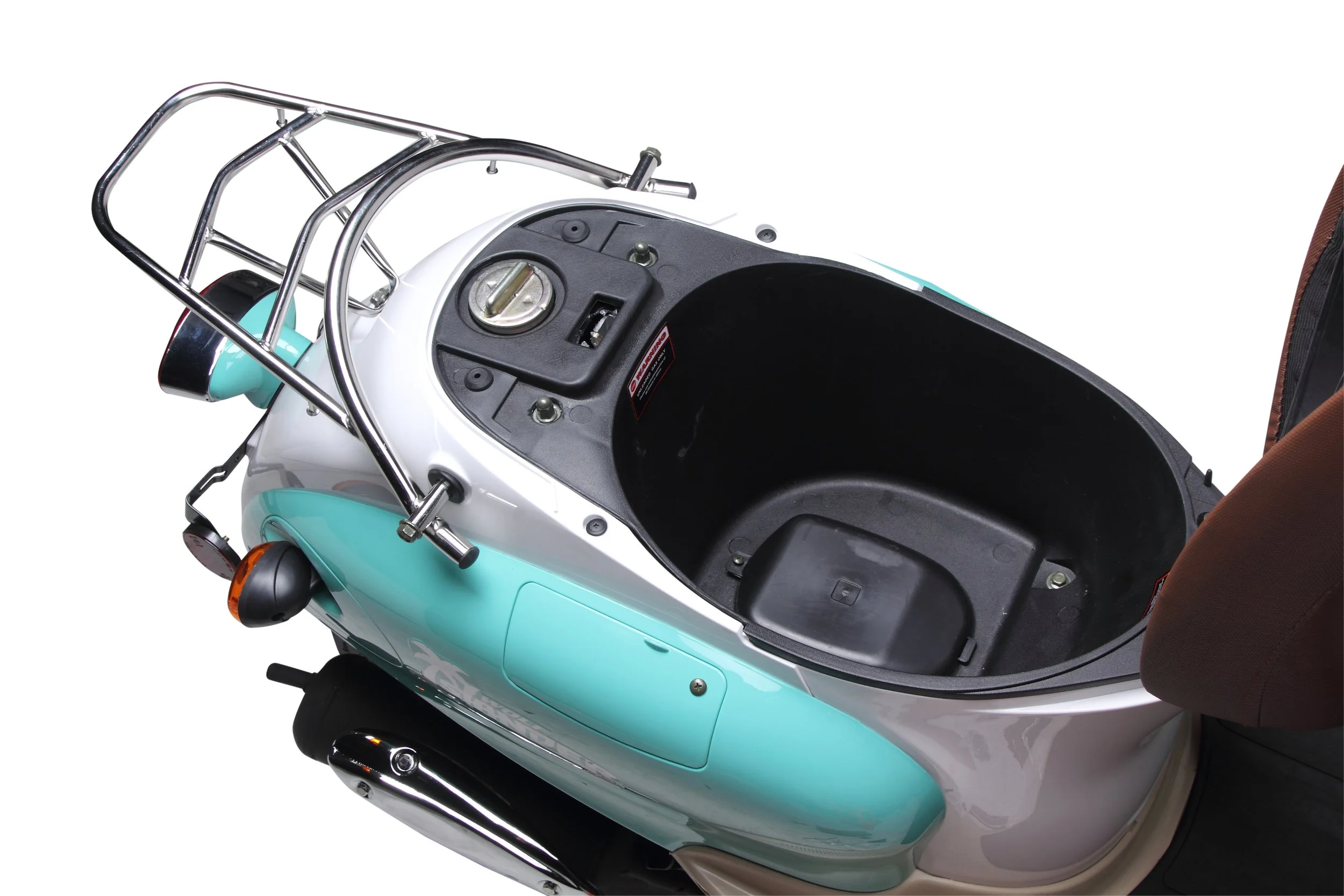2026 Wolf Islander 50 scooter — alternate studio view 3