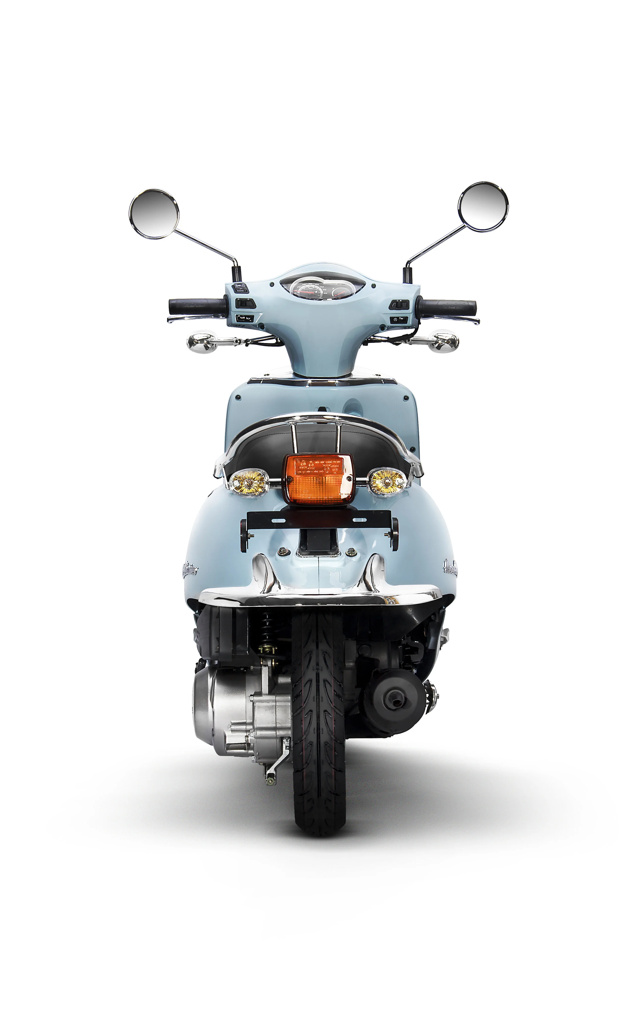 2026 Lance Havana Classic 125 scooter — full-length studio view