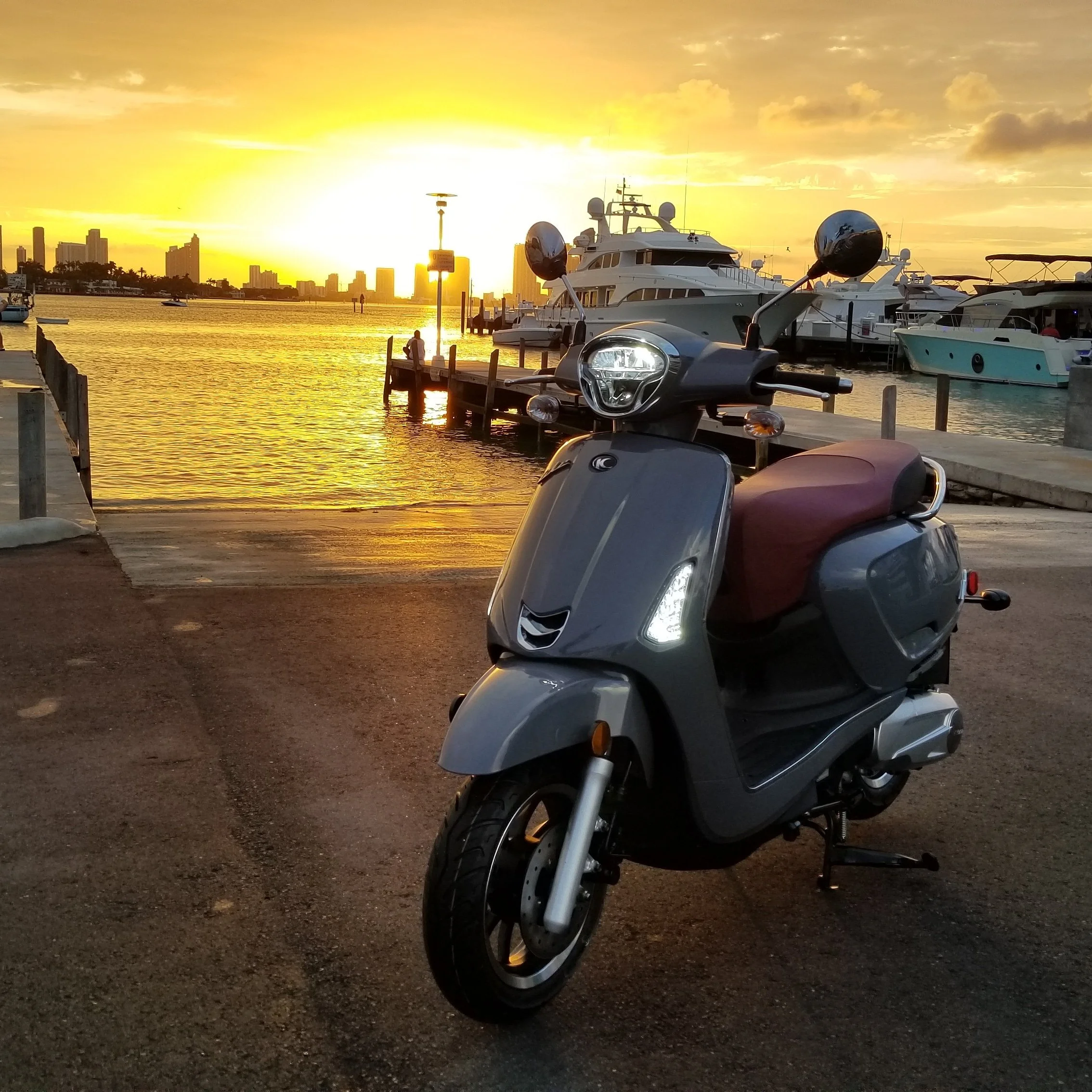 2026 Kymco Like 150i ABS scooter — left-side view 2