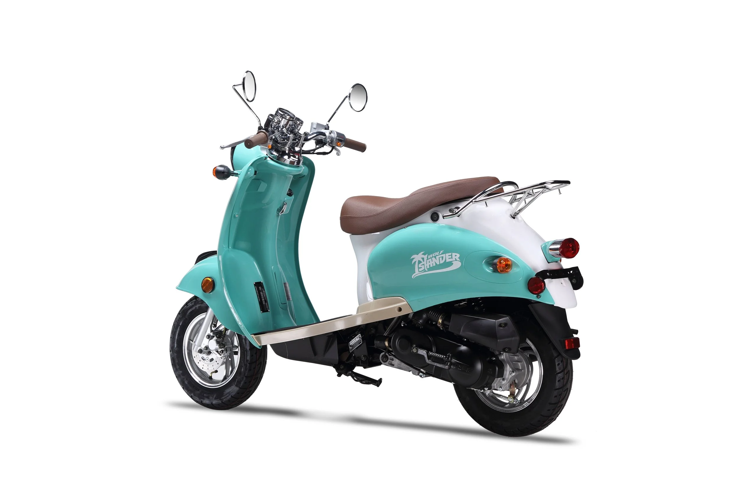 2026 Wolf Islander 50 scooter — right-side view 3